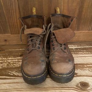 Vintage platform Dr. Martens size 6UK 8women